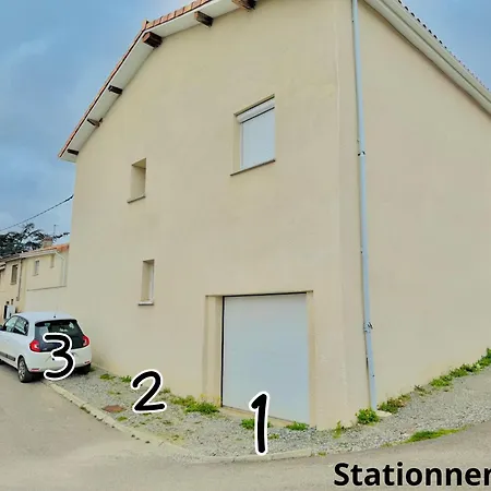 Le Cedre Enchante - Maison Avec 2 Pour 6 Personnes Climatisee, Avec Terrasse Et Bbq